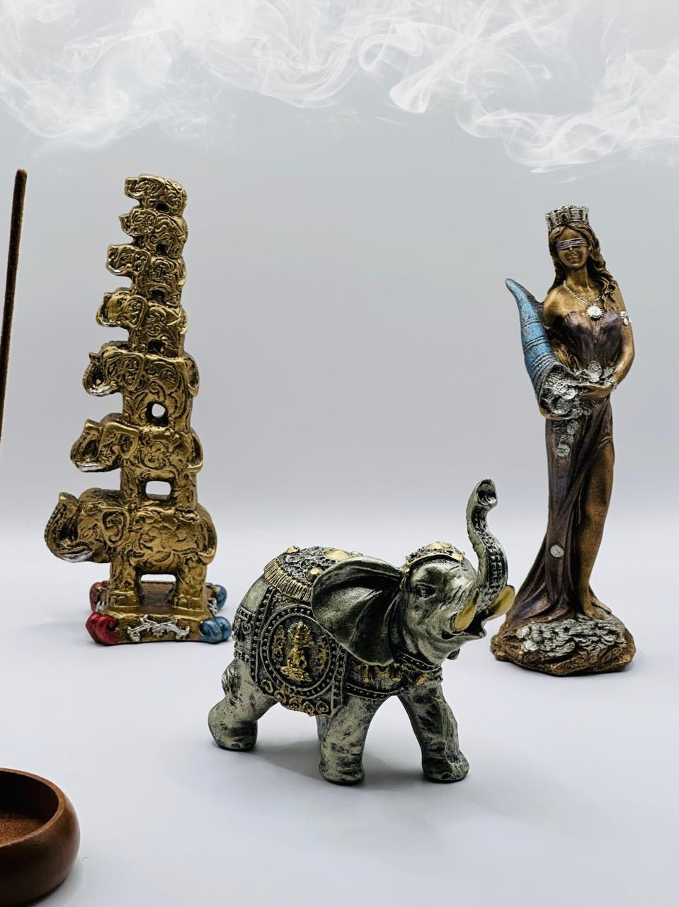 Pirámide de elefantes chica